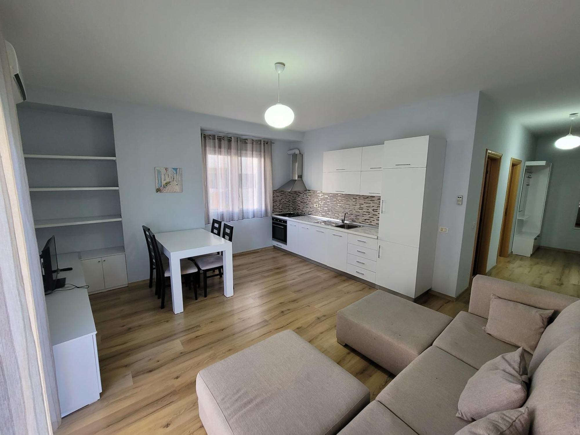 Haris Hotel Vlorë Esterno foto